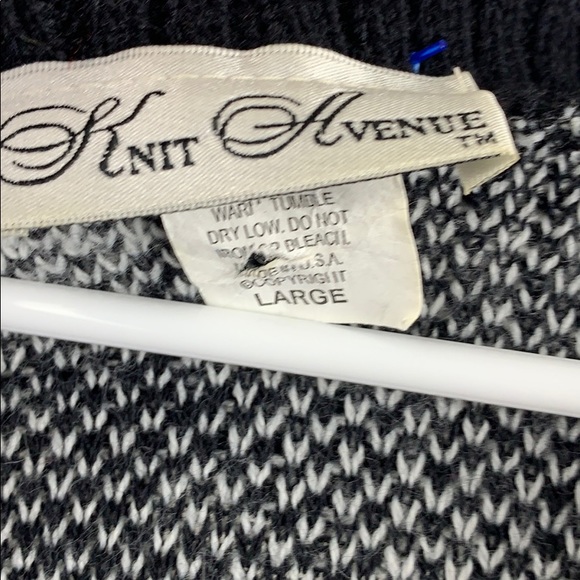 KNIT AVENUE Sleeveless Tunic Sweater - Picture 3 of 8